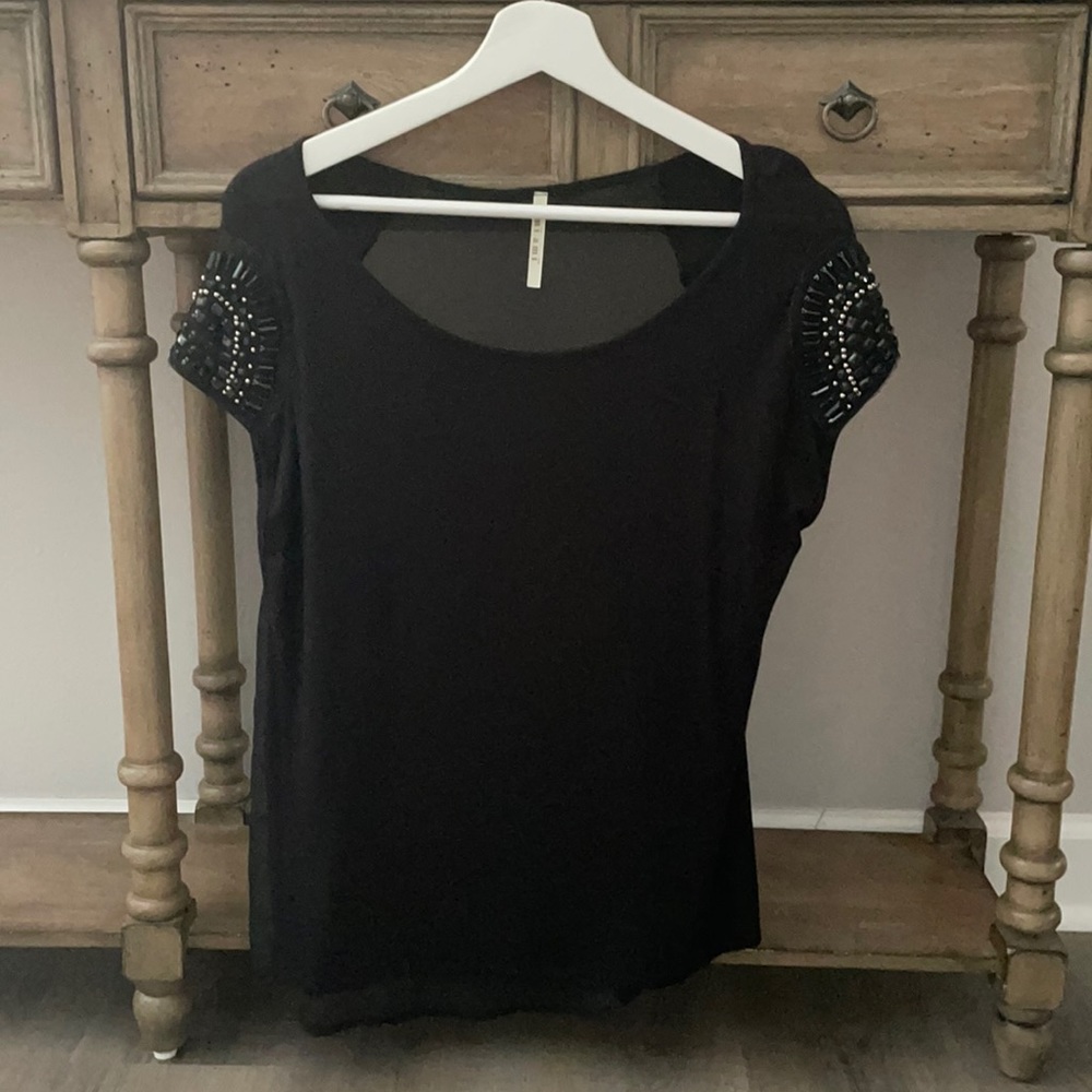 Pretty Black Top